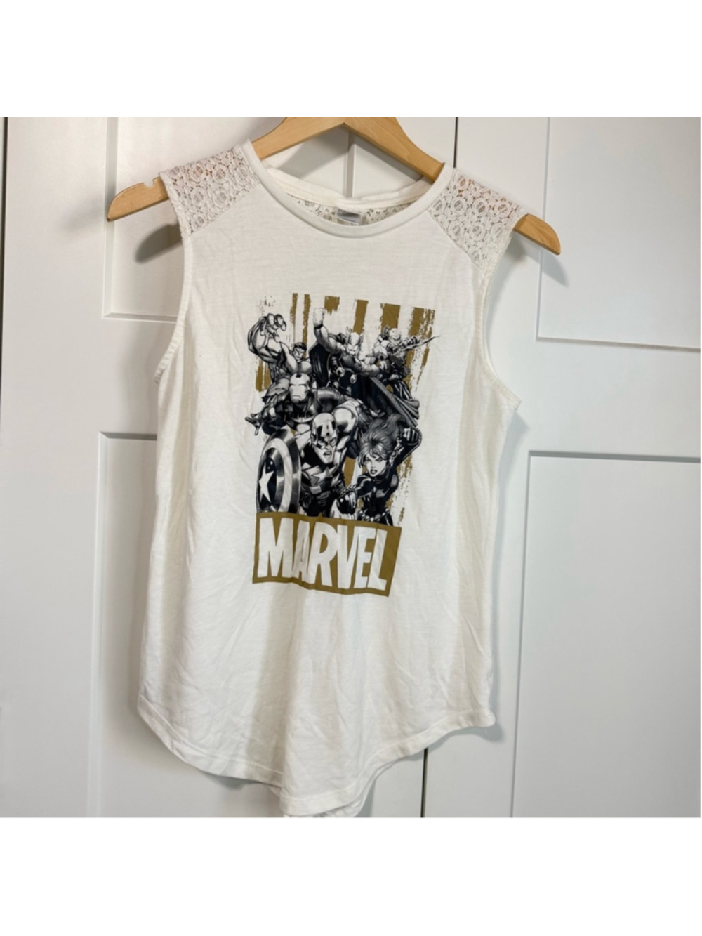 Marvel Avengers White Sleeveless Top Lace Shoulder Size M